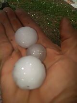 Impresionante caída de granizo en Santa Clara del Mar