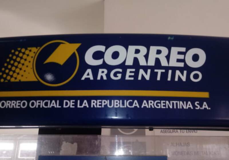 Se recibe un mensaje que asegura que "el paquete no pudo ser entregado", pero no es del Correo Argentino, son casos de phishing.