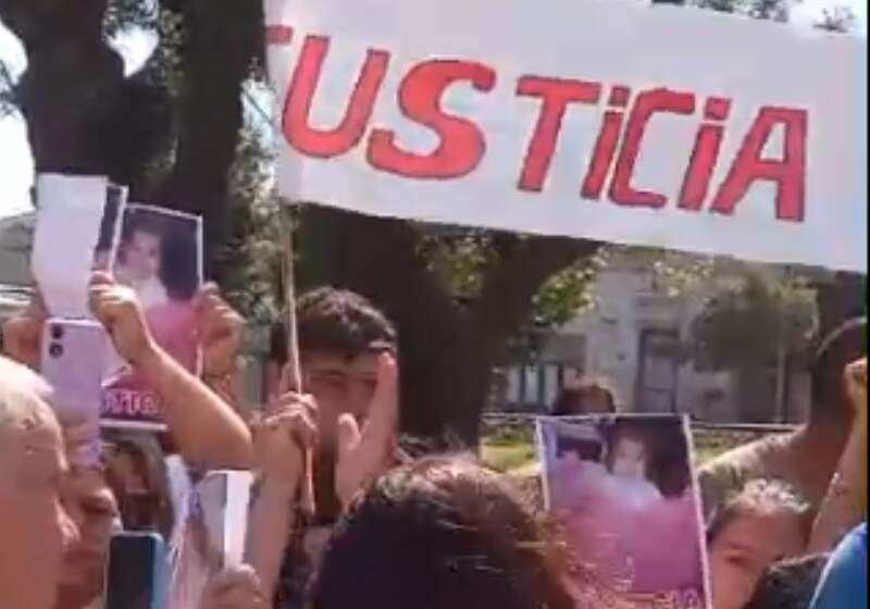 El intendente de Mar Chiquita se reunió con familiares y reafirmó su "compromiso" para el esclarecimiento del caso.