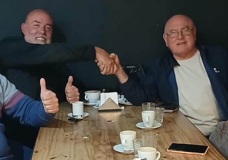 El exconcejal del partido "amarillo", Julio Ruggiero se reunió con Jorge Robbiano, referente de uno de los sectores libertarios de Mar Chiquita.