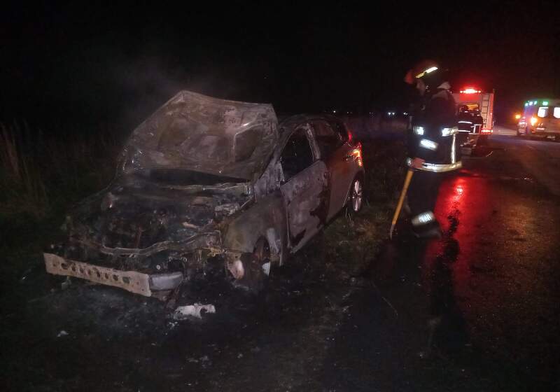 En el lugar trabajó personal del Cuerpo de Bomberos de Santa Clara y de la Comisaría 2da. No se registraron heridos.