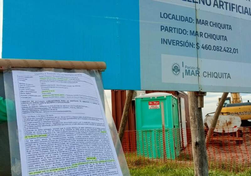 Organizaciones sociales y vecinos repudian las detenciones de cuatro personas durante una protesta.