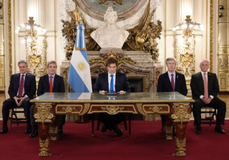 Además, anunció proyectos para blindar el gasto público.