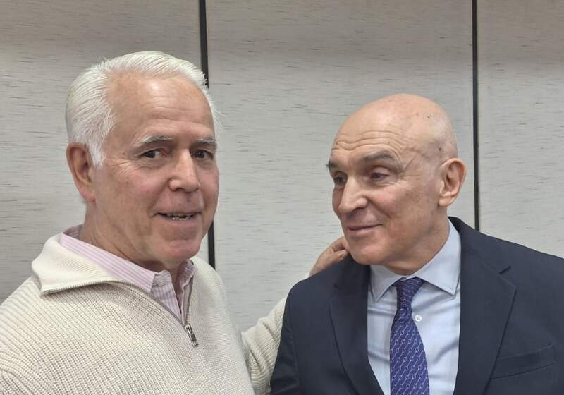 El candidato a concejal por Unión Liberal participó de un desayuno encabezado por el diputado nacional, quien expresó su respaldo al espacio local.