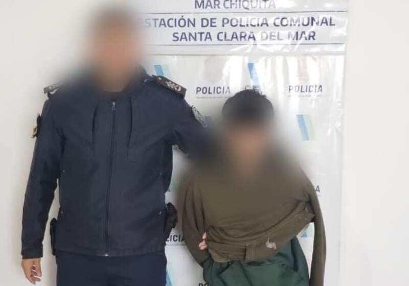 Fue este sábado por la madrugada en Santa Clara del Mar. La Policía lo aprehendió minutos después con los elementos sustraídos.