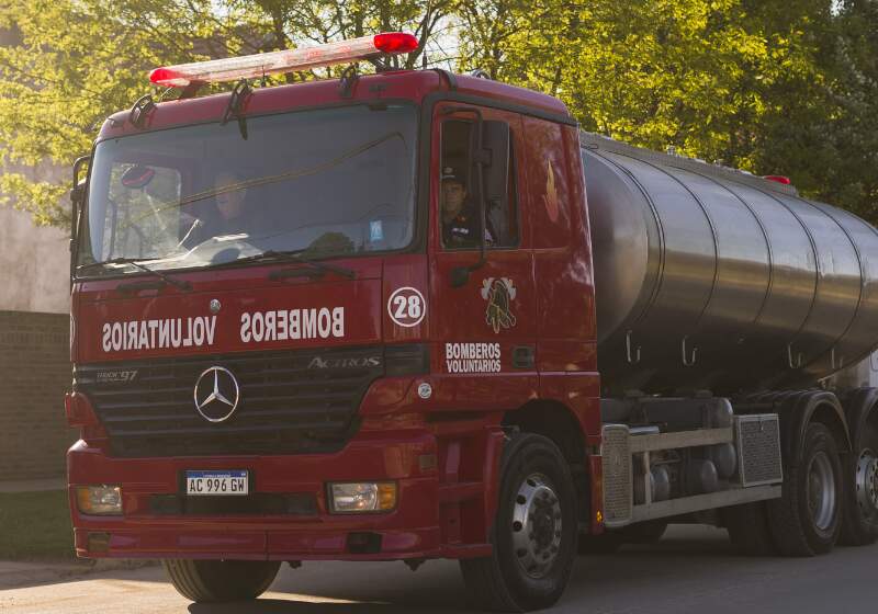 Bomberos de Santa Clara incorporaron un nuevo camión cisterna