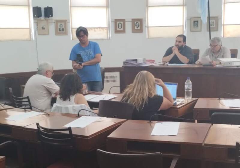 Se aprobaron convenios, balnearios y se negó la solicitud de Castro y Siciliani 