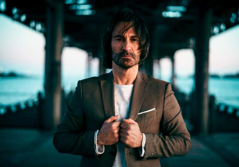  Fran Cruz presentó "Lo Que Soy", su álbum más íntimo