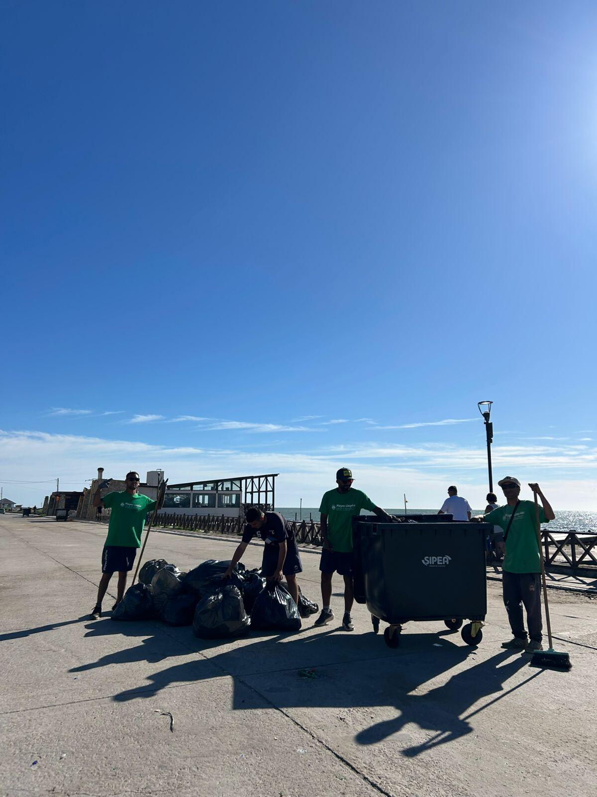 Reconocieron el trabajo de Playas Limpias en Santa Clara en Navidad