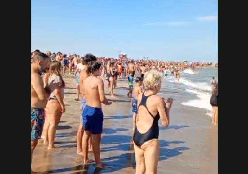 Andrea Lezcano explicó el fenómeno de la “ola espuria” que provocó rescates y una muerte en Mar Chiquita