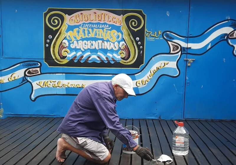 Santa Clara recibirá al autor Ariel Hertlich el 20 de febrero a las 18 en su sede de Pollensa 1561.