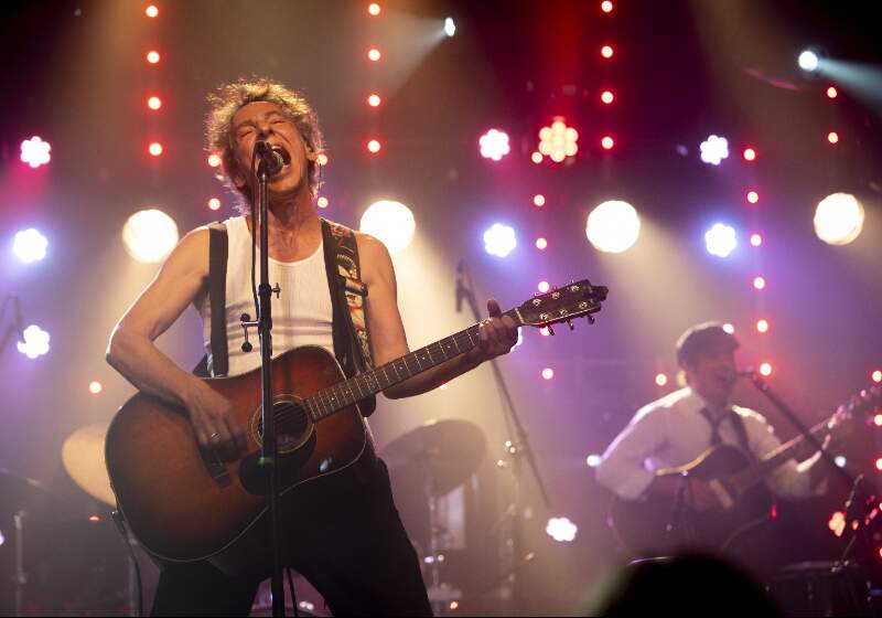 Hoy llega Javier Calamaro a la Fiesta de la Cerveza Artesanal