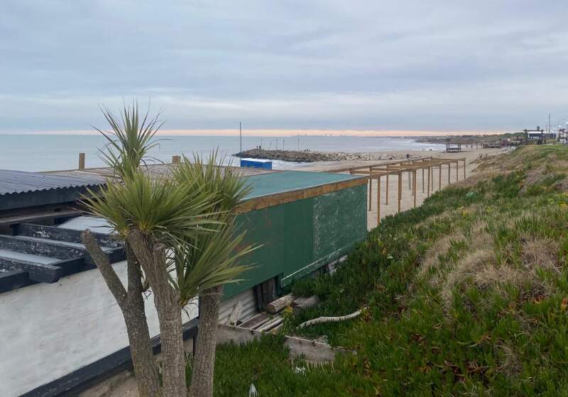 Emiten alerta amarilla por vientos fuertes en Mar Chiquita