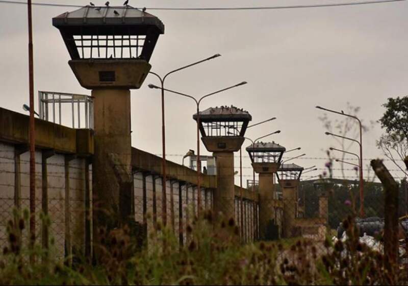 Proyecto busca eliminar los celulares en las cárceles de Buenos Aires