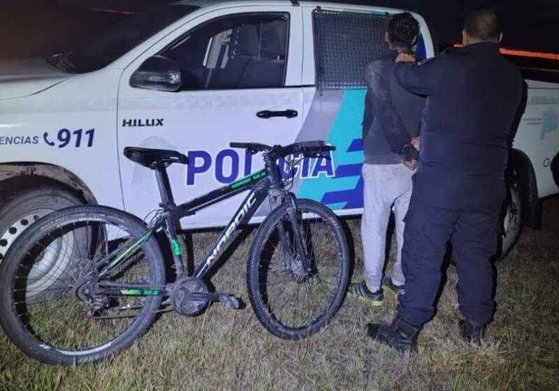 Ocurrió el sábado. El sujeto fue aprehendido en la ruta 2. La fiscalía ordenó la restitución del rodado y el traslado del imputado a la Unidad 44 de Batán.