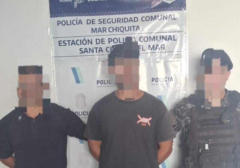 El hombre circulaba en una Honda sin patente y fue interceptado por la Policia Comunal de Mar Chiquita. La Fiscalía ordenó el secuestro del rodado y lo imputó por encubrimiento.