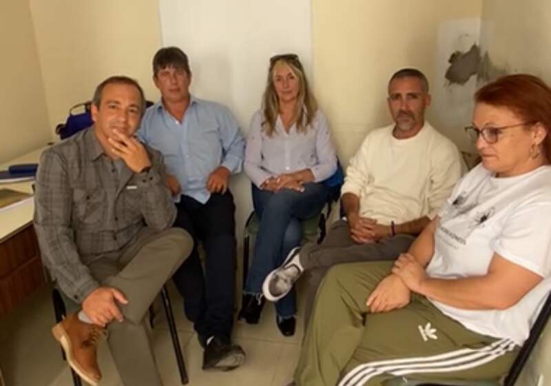 El bloque presentó un proyecto para remover los vehículos acumulados en el principal ingreso a la ciudad.