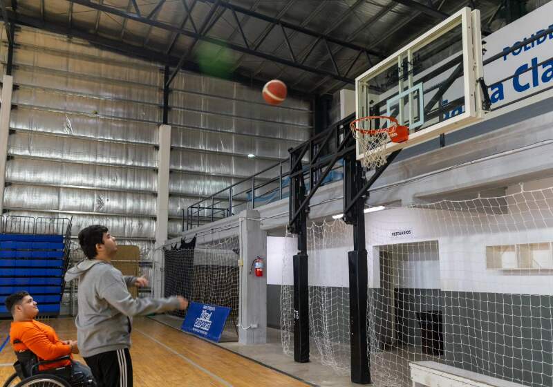 Inició el Club de Día para jóvenes en Santa Clara del Mar