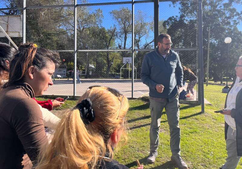  Las reuniones se desarrollaron por la instalación prevista en un predio de la calle Santa Elena, una zona residencial.