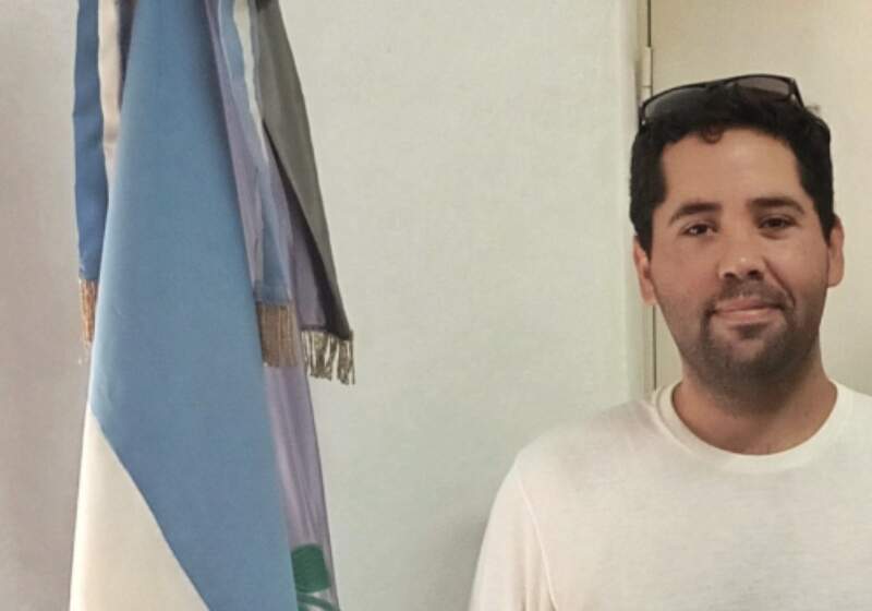 Pavone acusó a la conducción del Consejo Escolar de intervenir de forma irregular en la Secundaria 5
