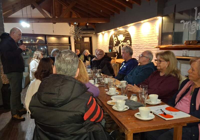  Se realizó el 16º Café Ufológico en Santa Clara del Mar
