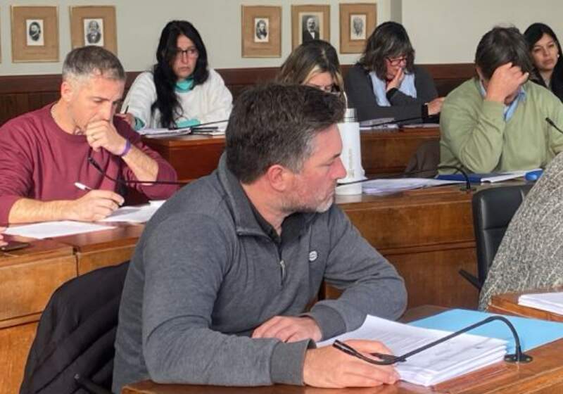 El Concejo Deliberante aprobó por mayoría las excepciones para habilitar ómnibus con modelos 2011 y 2012