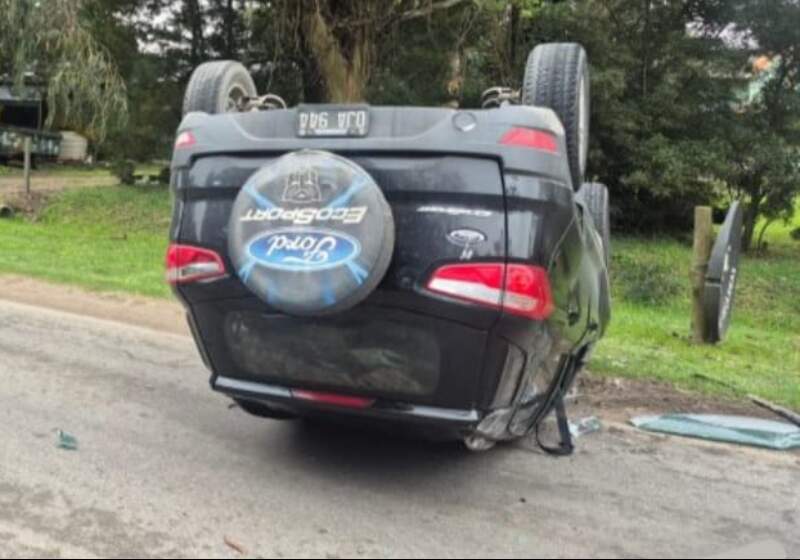 Violento choque en el camino vecinal cerca de la Reserva Atlántida