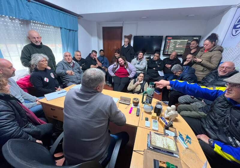 Fabián Jacquet reunió a taxistas y remiseros en Santa Clara para analizar problemas del sector
