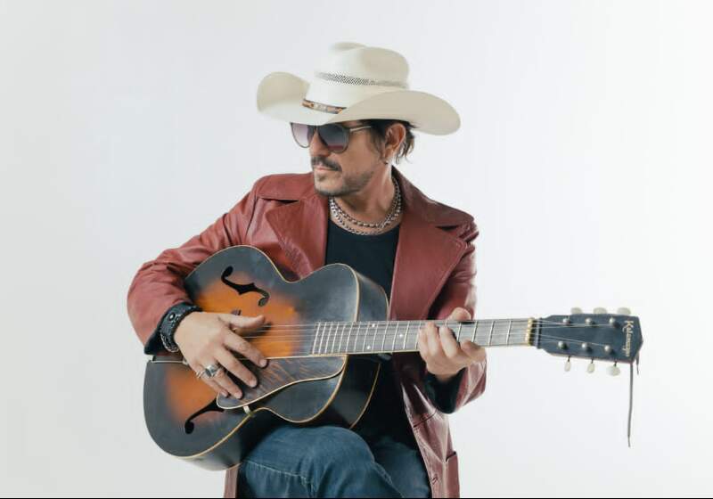 Meno Fernández presentará un show íntimo en Mar del Plata con clásicos e historias