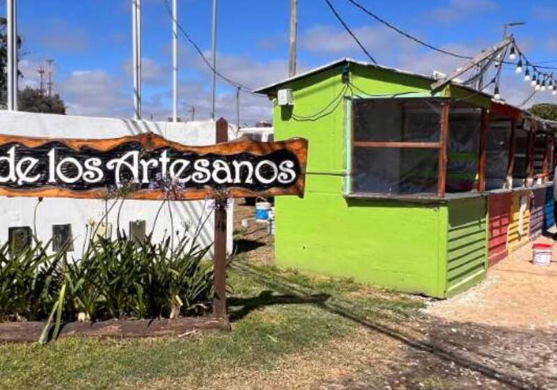 Presentaron un plan para formalizar y promover la actividad artesanal en Mar Chiquita