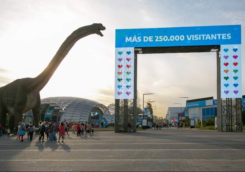 as entradas gratuitas para visitar el Parque el próximo fin de semana podrán sacarse en tecnopolis.gob.ar/entradas a partir del martes 19 de octubre.