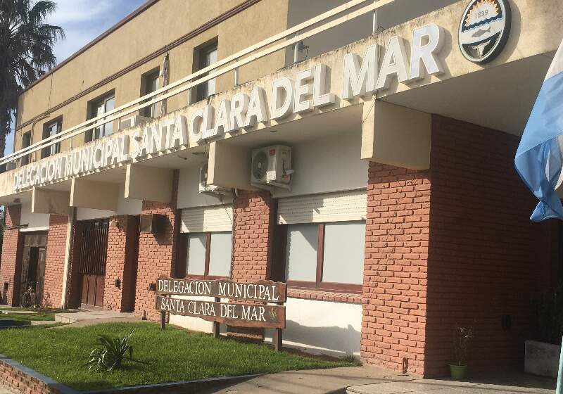 Este lunes 8 de noviembre la municipalidad y sus delegaciones permanecerán cerradas por el asueto a los trabajadores de la comuna.