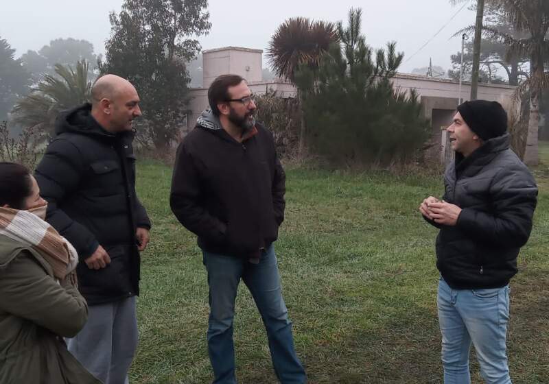 En el marco de un plan de ordenamiento, el Director de Seguridad de la Municipalidad Javier Navarro y el Delegado de Costa Norte Edgardo Veble estuvieron en el lugar.  