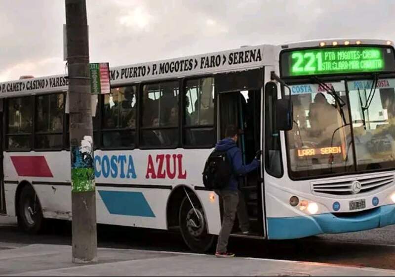 Desde las 11 horas de la mañana de hoy, el colectivo cambiará su recorrido en uno de sus sentidos.